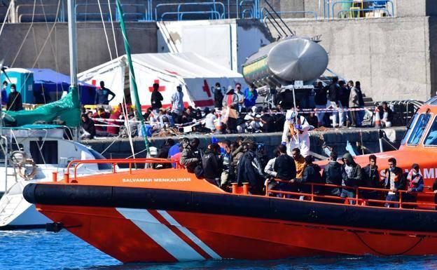 La llegada de menores extranjeros no acompañados a Canarias crece un 270%