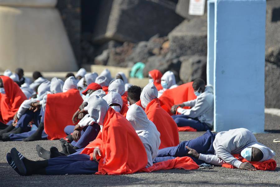 El Hierro suma 155 inmigrantes en tres días con tres pateras