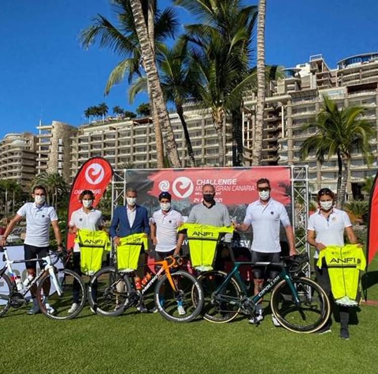 La élite mundial del ciclismo apadrina la Anfi Challenge Mogán Gran Canaria 2021