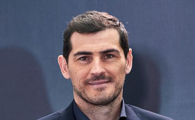 Iker Casillas vuelve a casa por Navidad