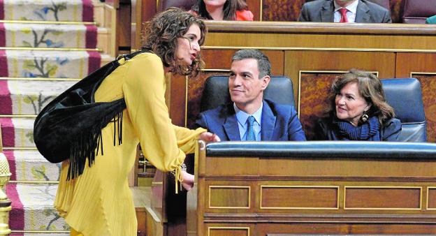 El Gobierno de Sánchez desatiende la petición de adaptar el REF para amortiguar la crisis