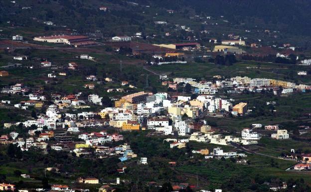 Detectan un brote de Covid-19 en La Palma con ocho afectados de una misma familia