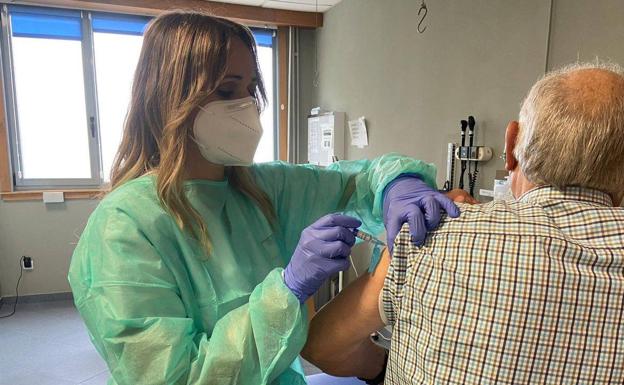 Así es el operativo de la vacunación en Canarias