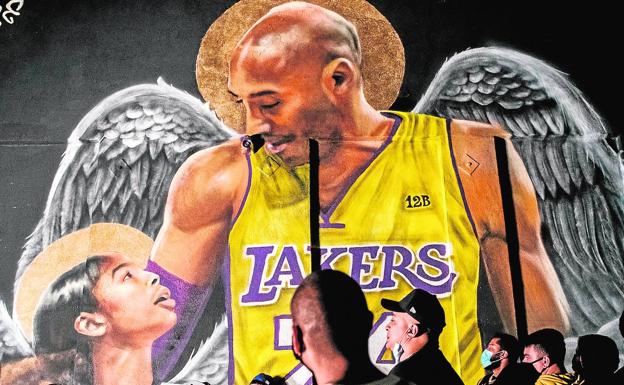 El baloncesto, de luto por Kobe