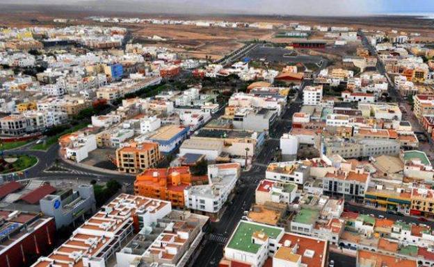 Agrede a una conocida para robarle el bolso en Fuerteventura