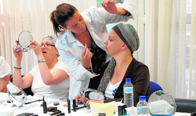 La covid provoca una situación de emergencia en cáncer en Canarias