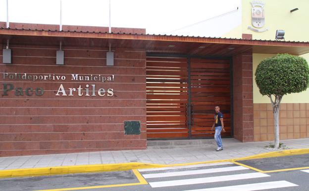 El gobierno local gestiona que el Paco Artiles no cierre en abril