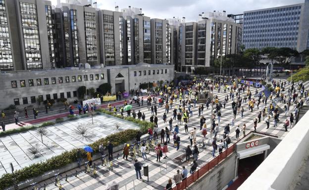 La huelga de interinos no afecta al funcionamiento de la administración