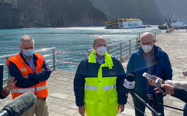 Fred Olsen dice que se está sellando la zona afectada del barco encallado