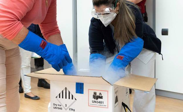 Canarias suma 253 positivos y siete fallecidos en las últimas horas