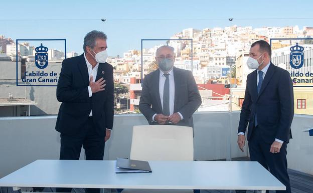 El Cabildo y el Colegio de Arquitectos se alían para sacar a concurso de ideas proyectos insulares