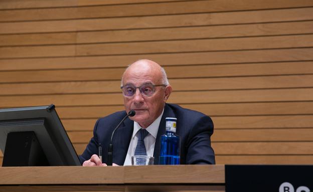 Sabadell, en beneficios por la mínima a la espera de los ajustes