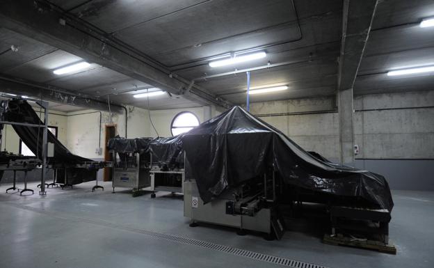 La reforma y equipamiento de la Bodega Insular, inoperativa desde 2007, ya está en marcha