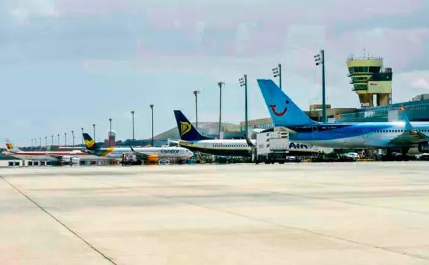 Imagen de archivo del aeropuerto de Gran Canaria. /C7