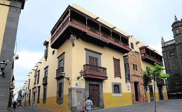 El Cabildo baja al 50% las tasas de la Casa de Colón y la Cueva Pintada