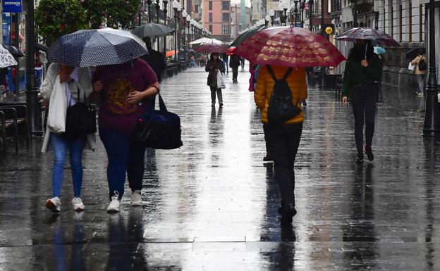 Una lluvia serena sin casi incidencias