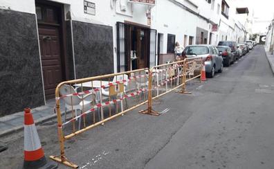 50 negocios de Arrecife tienen ya autorización temporal para montar terrazas en la calle