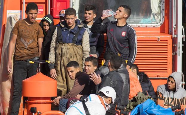 El laberinto de las pruebas a los menores