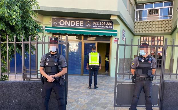 Cierran 3 sedes de una organización de discapacidatos por vender lotería sin autorización