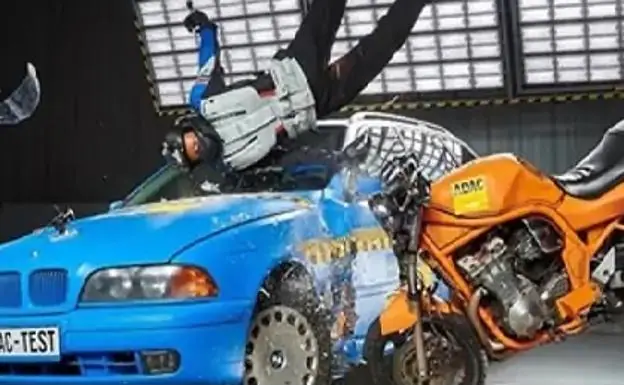 RACE, Tráfico y los fabricantes promueven el uso del airbag en moto