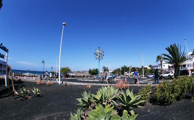 Mejoras de alumbrado en la avenida de Las Playas
