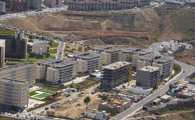 Herido un motorista al chocar contra un turismo en la capital grancanaria