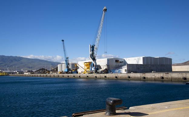 El puerto de Arinaga ya navega a ritmo de crucero para relanzar el sureste