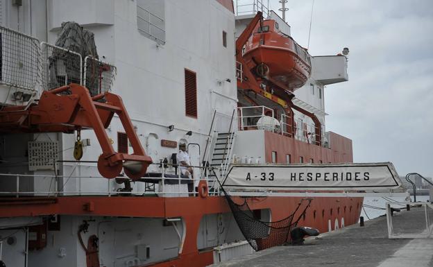 Fallece uno de los tripulantes del 'Hésperides' afectado por la covid-19