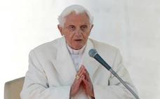 Benedicto XVI desvela que tiene amigos que no aceptan su renuncia