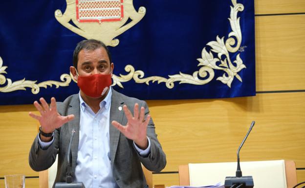 El TSJC acepta las disculpas de Blas Acosta y desiste de cualquier acción legal