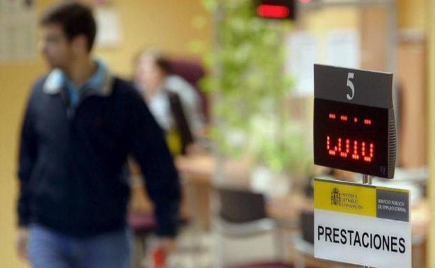 Los afiliados a la Seguridad Social en Canarias caen en 910 personas