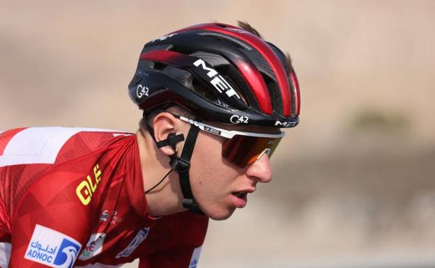 Pogacar seguirá en el UAE Emirates hasta 2026