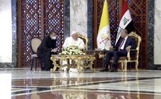 El Papa pide en Irak «que callen las armas»