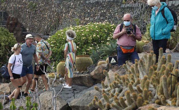 Algo empieza a moverse en el turismo