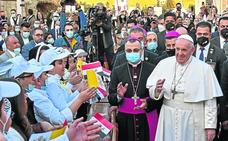 Bergoglio advierte que «extremismo y violencia traicionan a la religión»