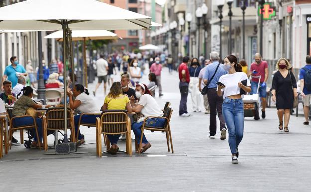 Los contagios se estancan en Canarias y nueve comunidades ya tienen mejores datos epidémicos