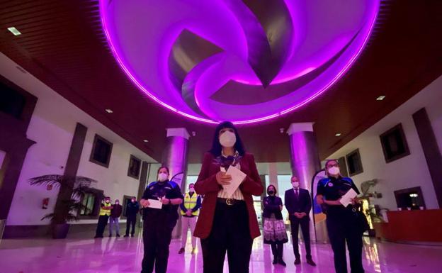 Homenaje a Ita Sosa, la primera mujer 'guardamuelles' de España en 1982