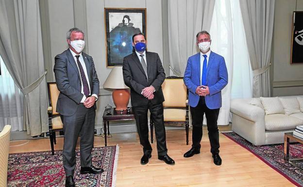 Ábalos visitará Canarias tras Semana Santa para firmar la adenda al convenio de carreteras