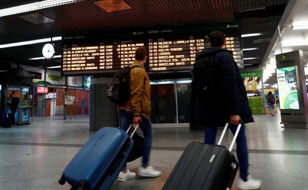 Sanidad excluye a Canarias del cierre que propone en Semana Santa