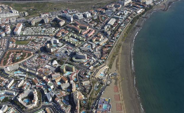 El sector turístico lanza una campaña para forzar a los alcaldes a eximirles de impuestos y tasas