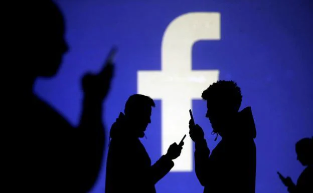 El grupo de prensa australiano News Corp firma un acuerdo con Facebook