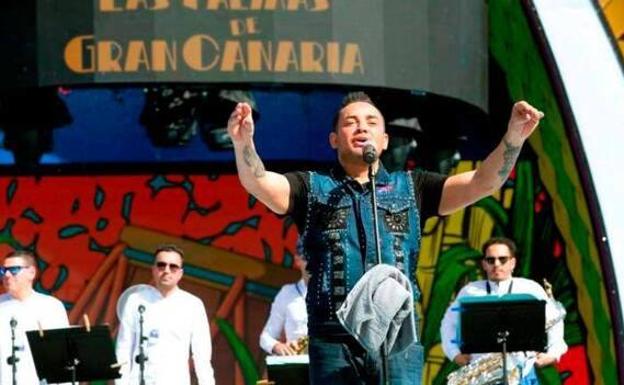 El cantante Manny Manuel es internado en un centro de ayuda de Puerto Rico