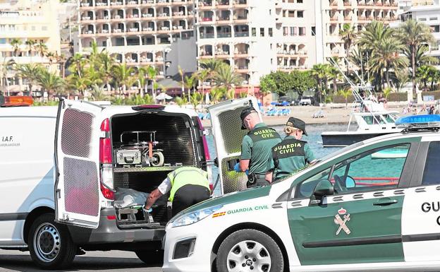 Policía y Guardia Civil realizan casi 200 propuestas de sanción en el puente en Canarias