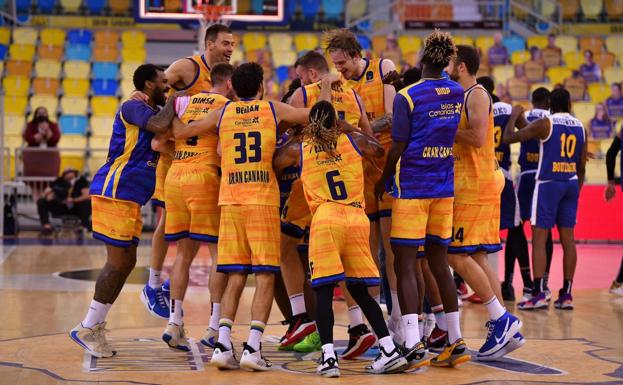 El Granca remata al Metropolitans y alcanza su tercera semifinal