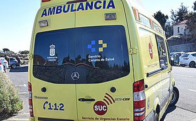 Un ciclista herido al chocar con un turismo en La Laguna