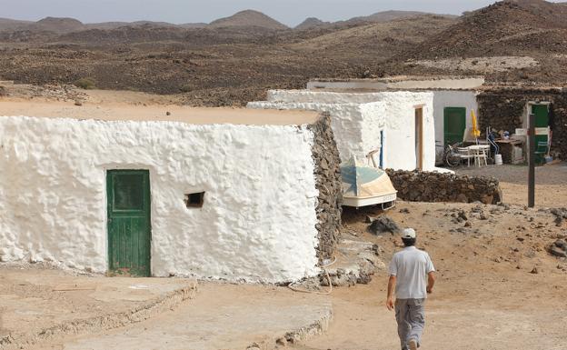 Turcón pide al Ayuntamiento de La Oliva el catálogo de las chozas de Lobos