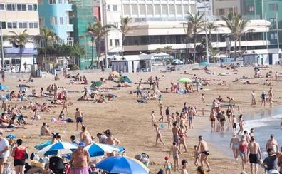 El uso de mascarillas en la playa «dañará la imagen turística» de España