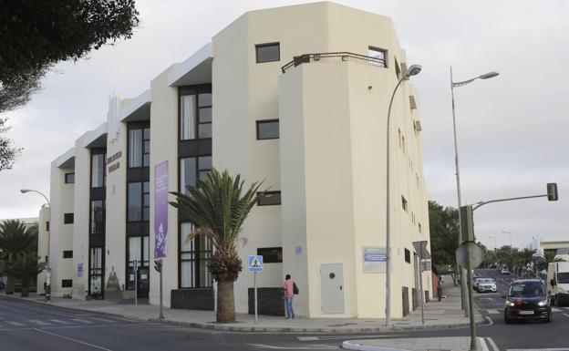 El Cabildo se ve forzado a cancelar el concurso para limpiar todas sus sedes