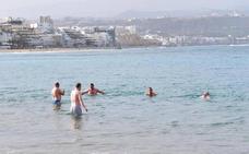 Las playas de la capital registran 19 asistencias a bañistas en Semana Santa