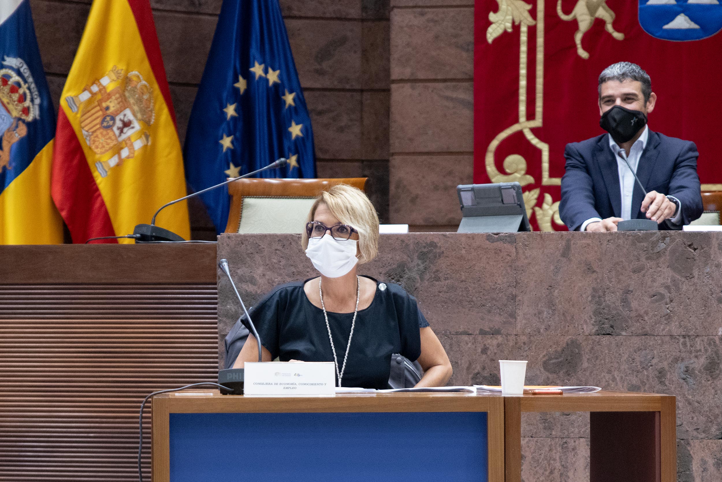 Máñez negocia la incorporación de más sectores al fondo de ayudas estatal